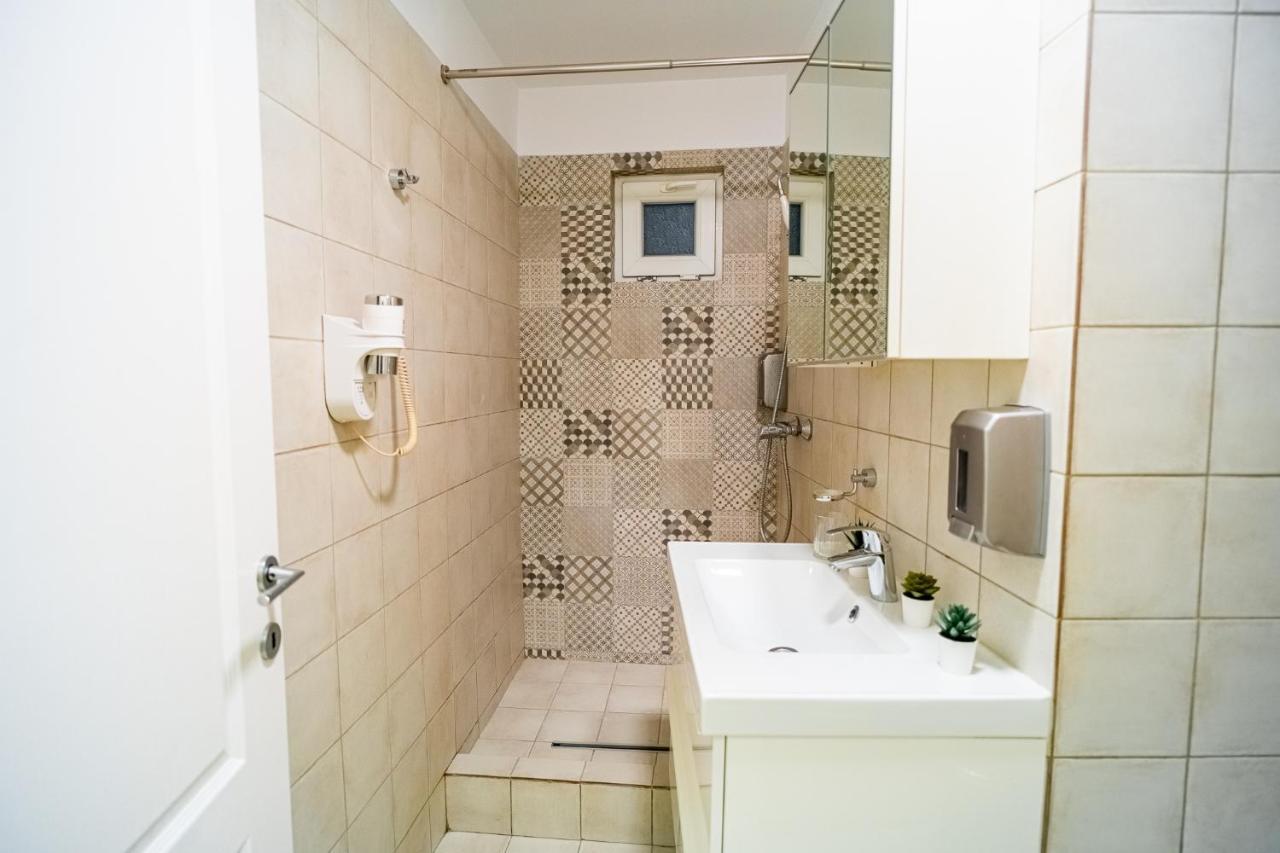 Bucharest Old City - Studio Near Calea Victoriei Luaran gambar
